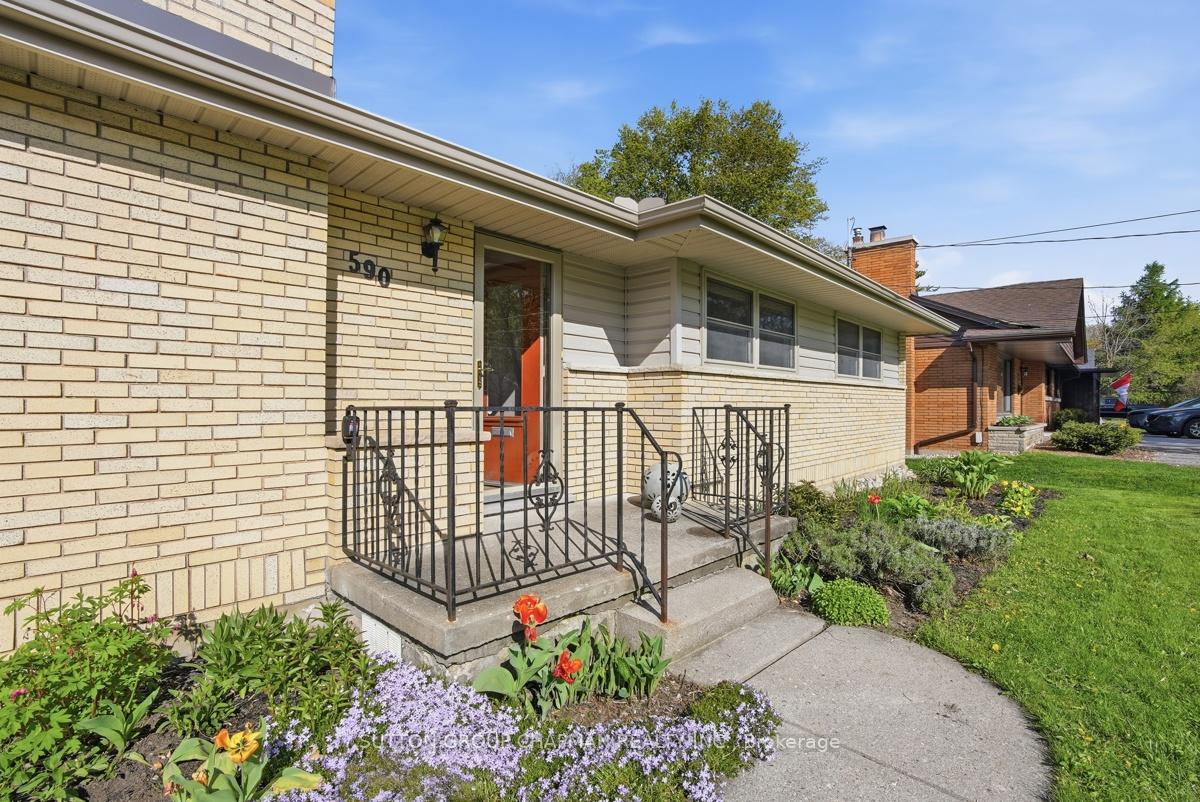 Photo 6 of 590 Oakridge Drive, London, North P — HOMEH