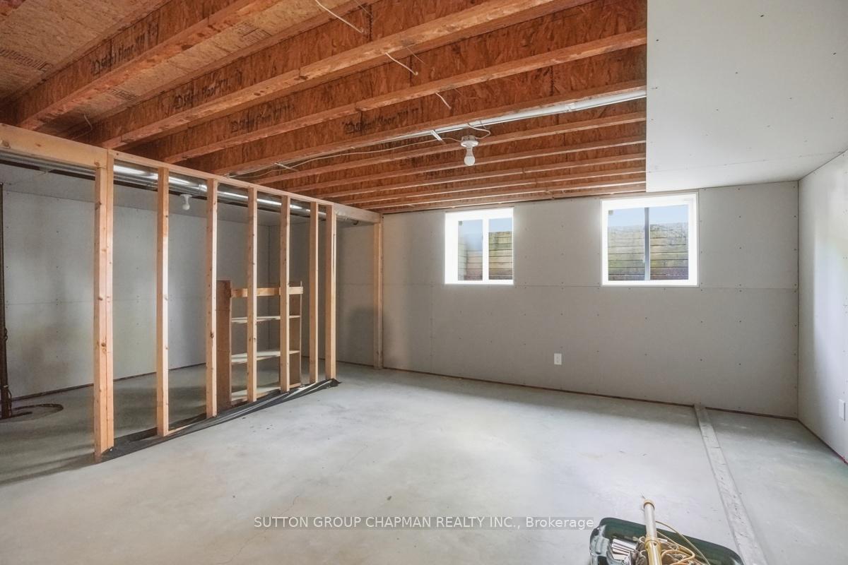 Photo 32 of 590 Oakridge Drive, London, North P — HOMEH