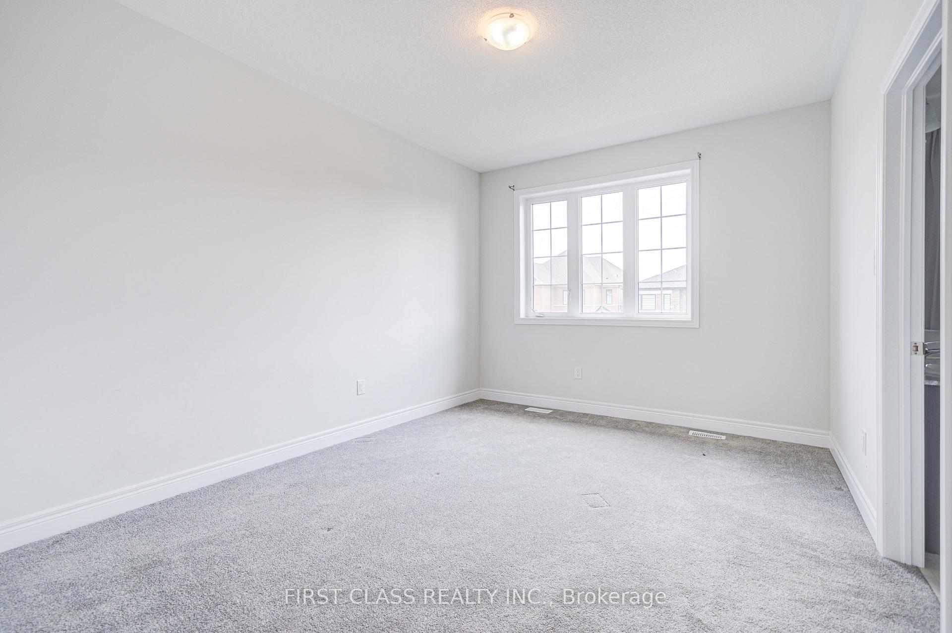 Photo 25 of 8 Nigh Drive, Markham, Middlefield — HOMEH