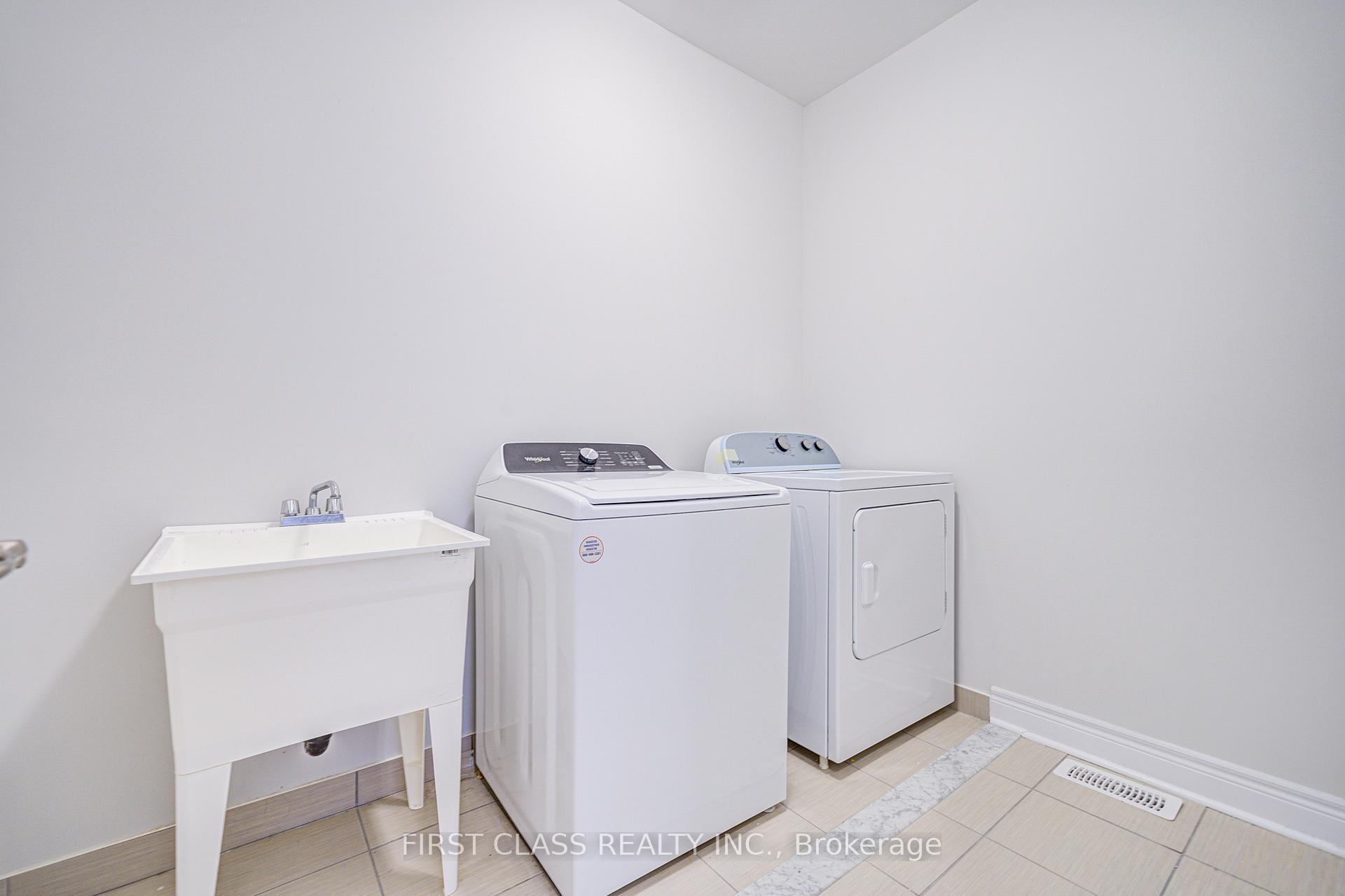Photo 30 of 8 Nigh Drive, Markham, Middlefield — HOMEH