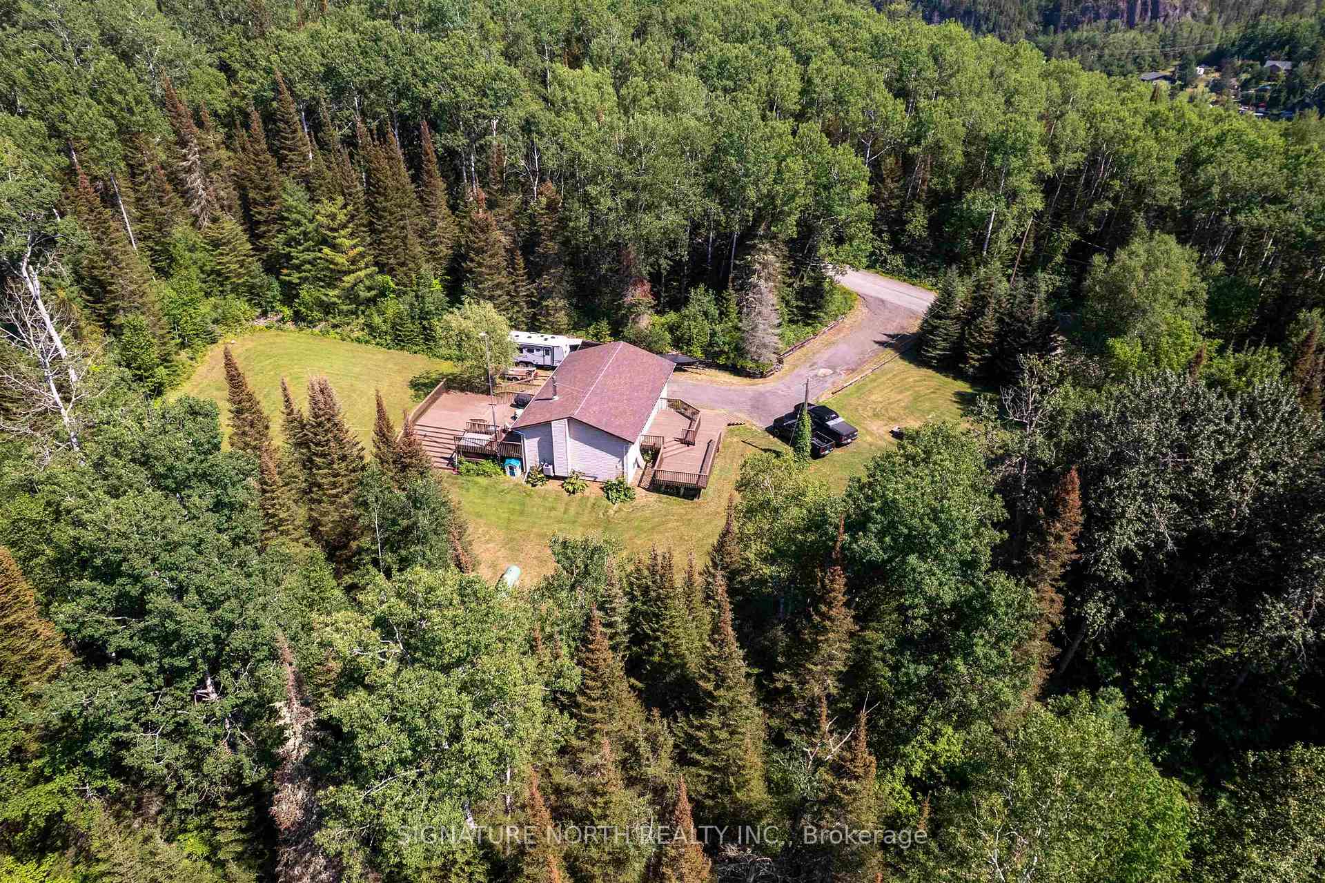 Photo 33 of 31 Griffis Road, Neebing, Scoble — HOMEH