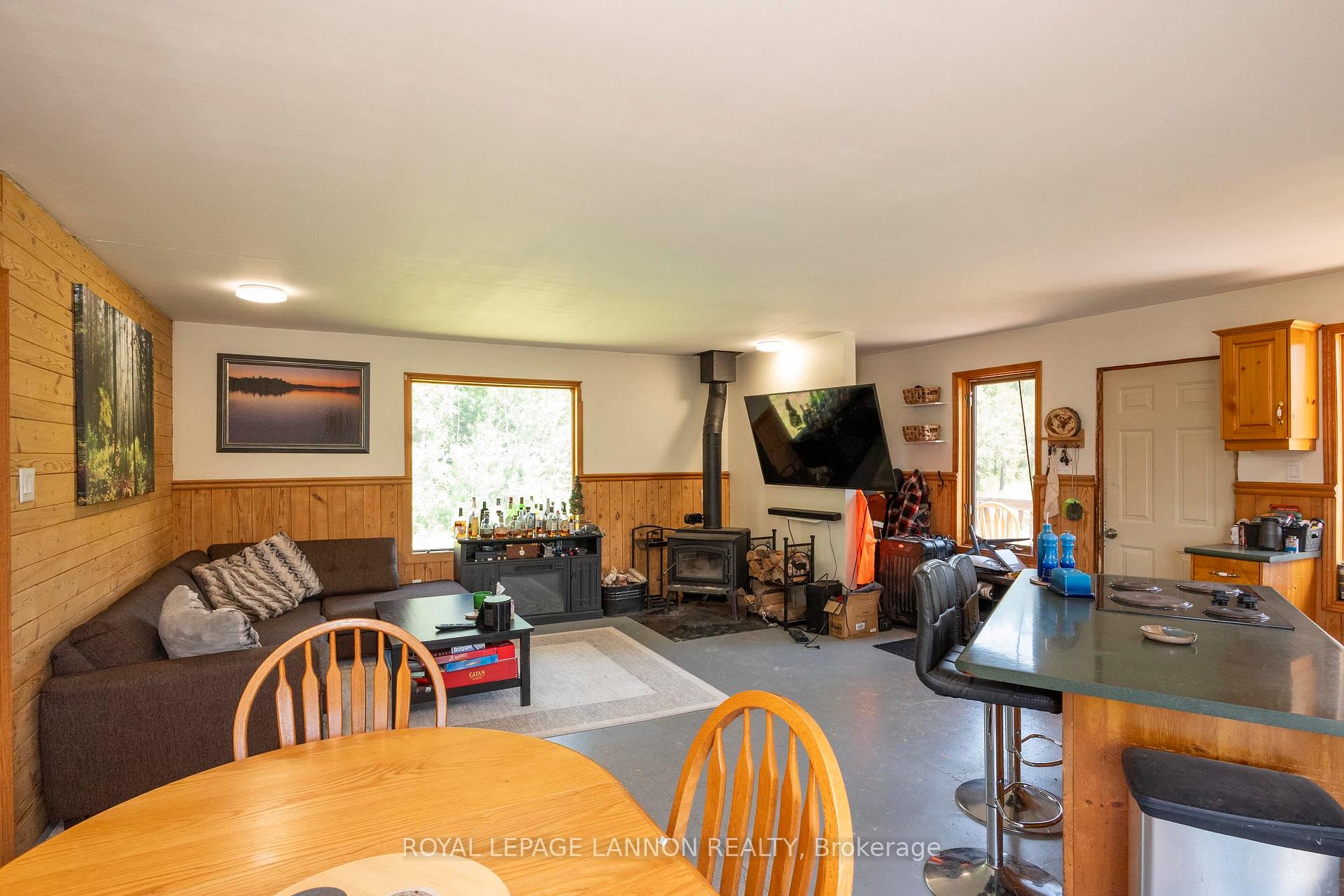 Photo 18 of 69 Niemi Road, Thunder Bay Remote Area, Ware — HOMEH