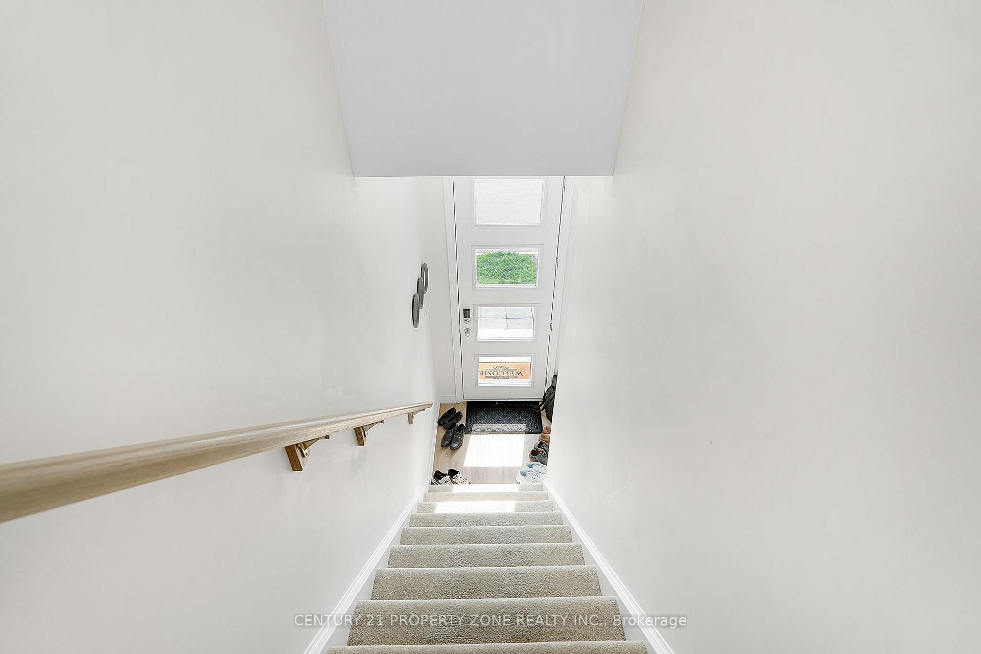 Photo 9 of Unit 45, 290 Equestrian Way, Cambridge, Preston Heights — HOMEH
