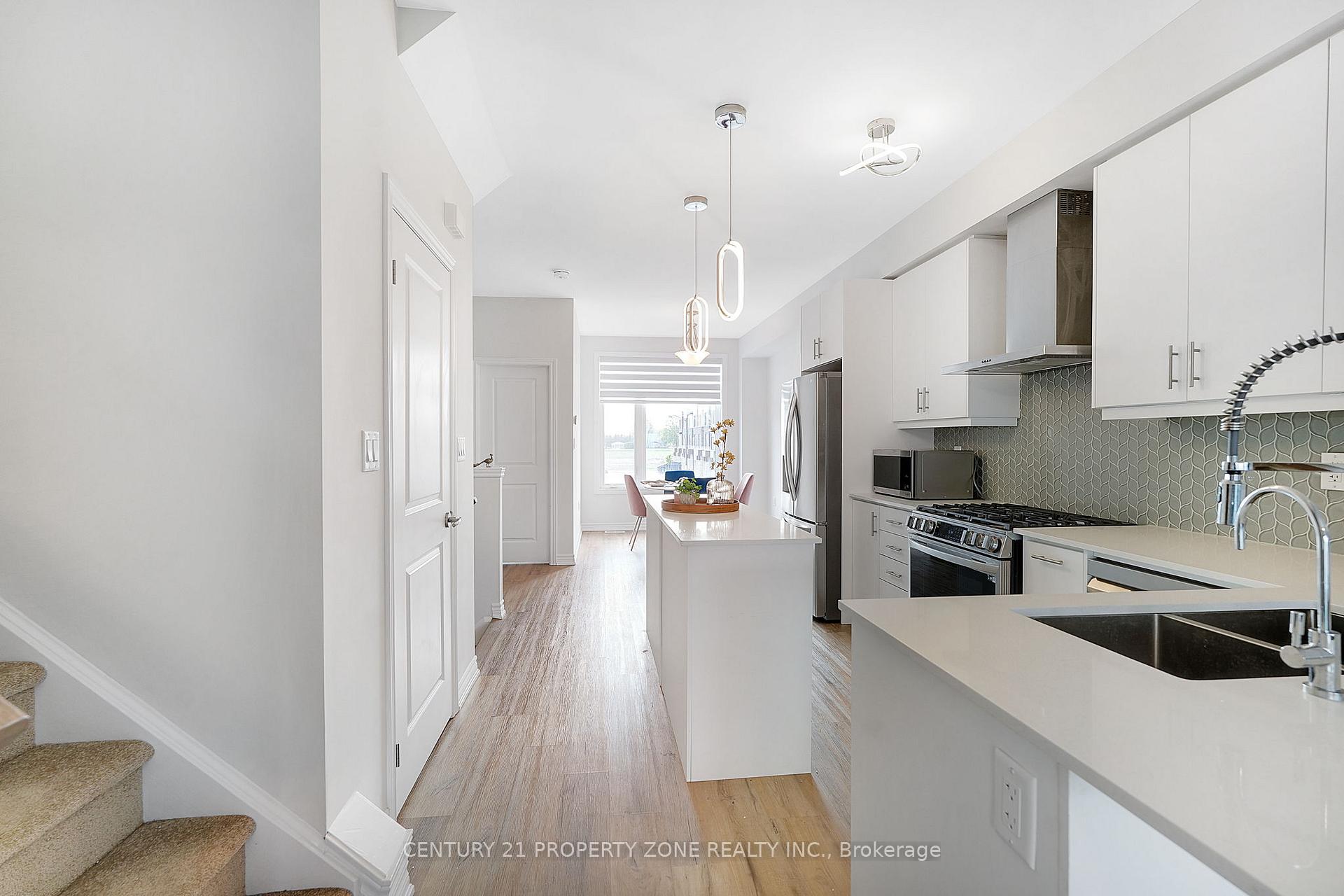 Photo 15 of Unit 45, 290 Equestrian Way, Cambridge, Preston Heights — HOMEH