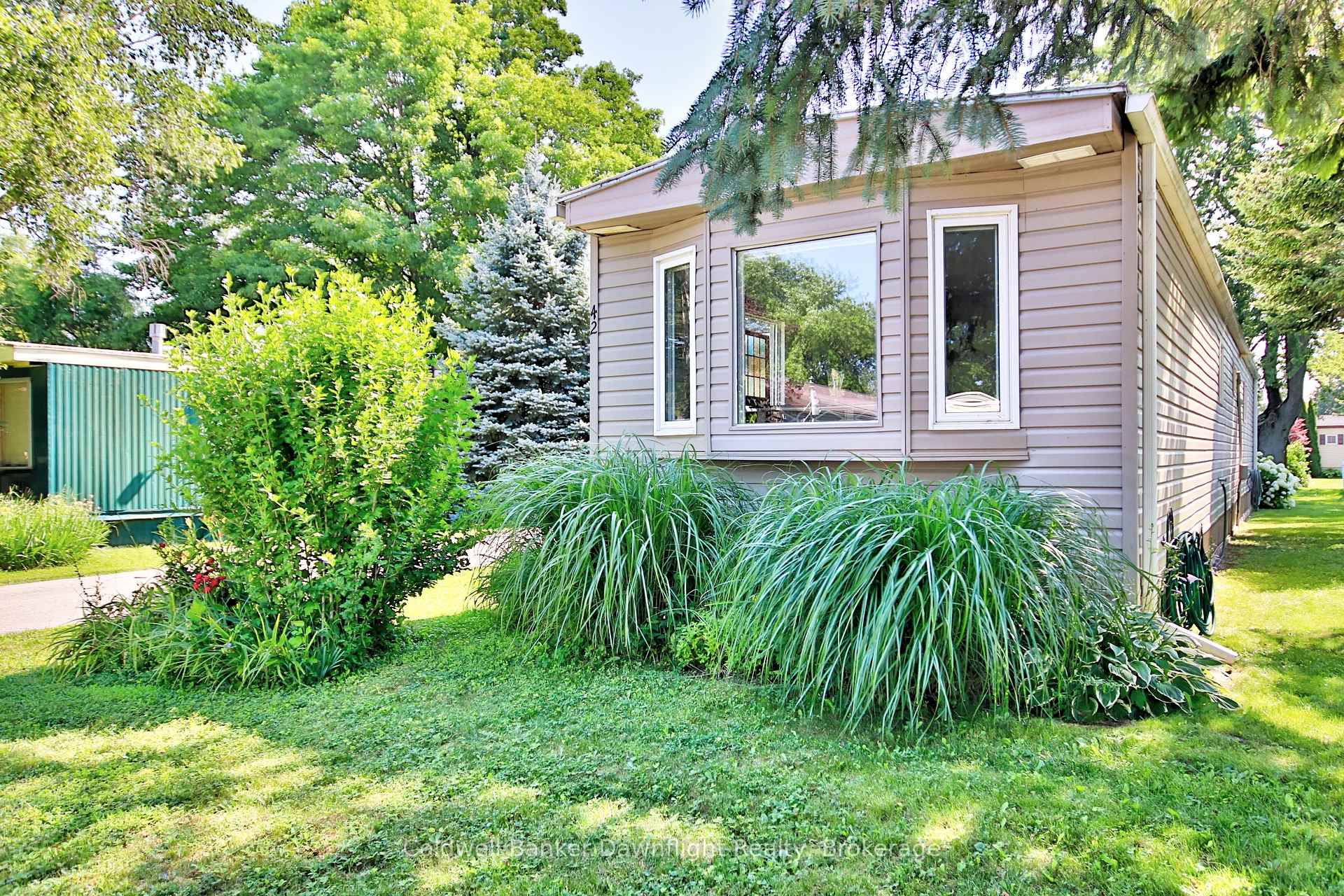 Photo 2 of 42 Cranberry Drive, Ashfield-Colborne-Wawanosh, Colborne — HOMEH