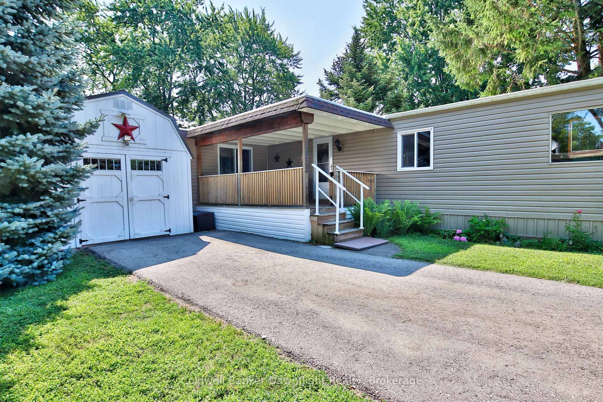 Photo 4 of 42 Cranberry Drive, Ashfield-Colborne-Wawanosh, Colborne — HOMEH