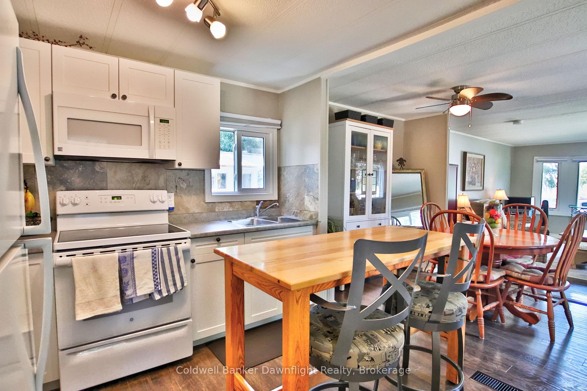 Photo 11 of 42 Cranberry Drive, Ashfield-Colborne-Wawanosh, Colborne — HOMEH