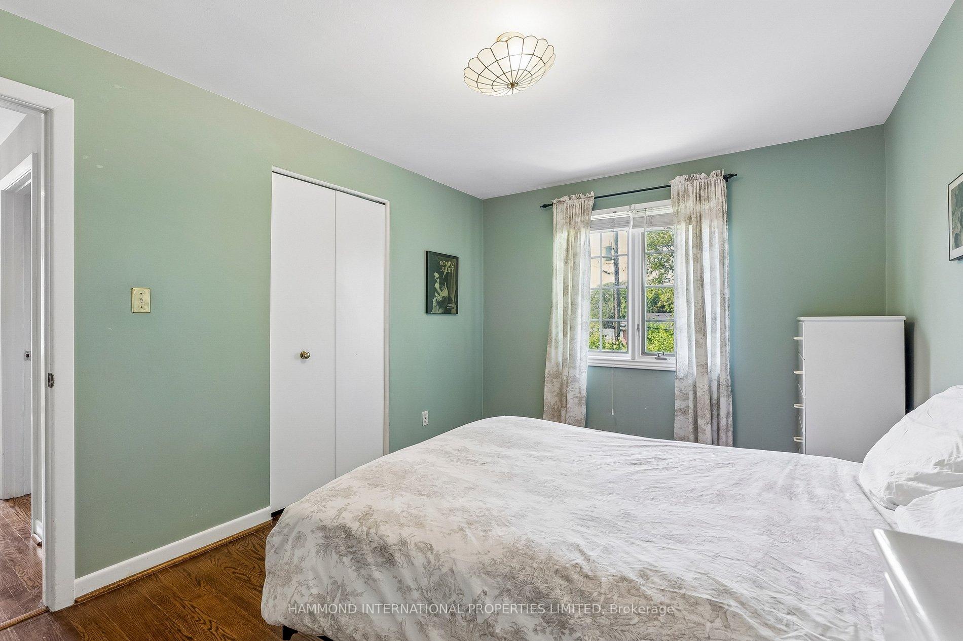 Photo 25 of 28 Almond Avenue, Markham, Grandview — HOMEH