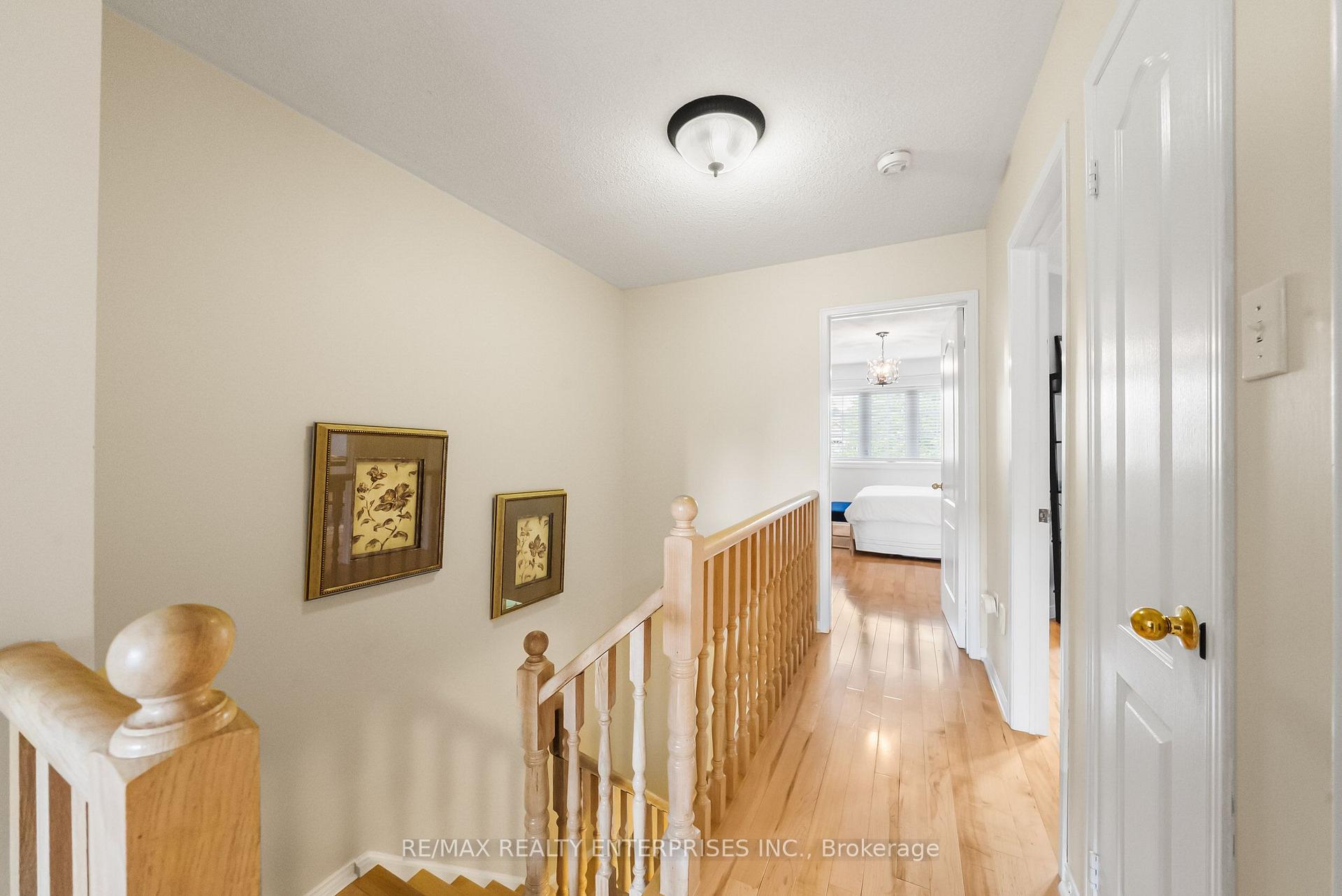 Photo 24 of 6916 Yarrow Avenue, Mississauga, Lisgar — HOMEH