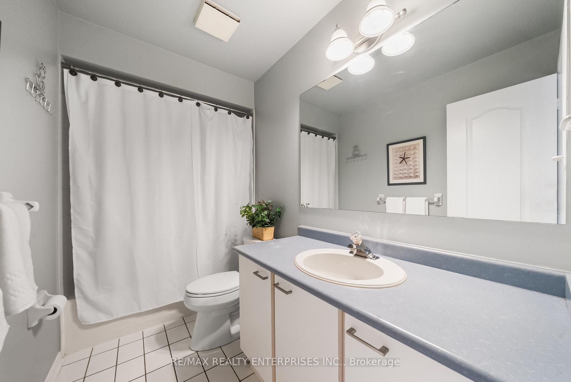 Photo 25 of 6916 Yarrow Avenue, Mississauga, Lisgar — HOMEH