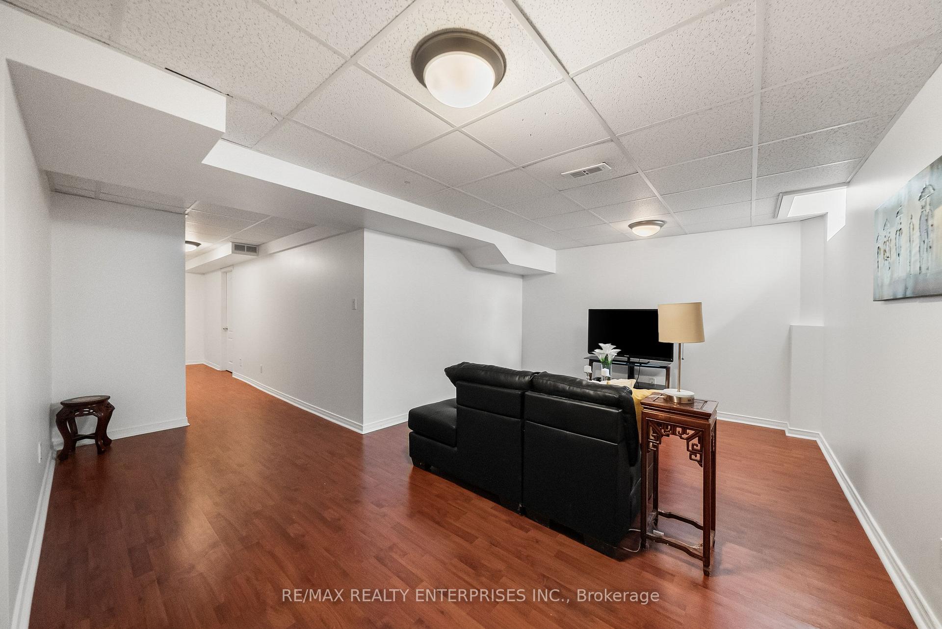 Photo 31 of 6916 Yarrow Avenue, Mississauga, Lisgar — HOMEH