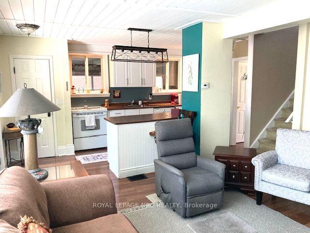 Photo 5 of 5681 Morse Avenue, Niagara Falls, Hospital — HOMEH