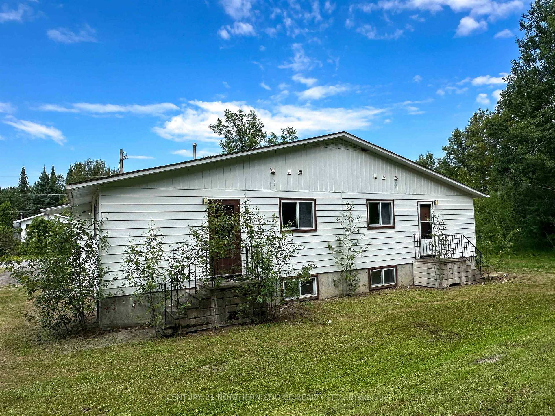 Photo 4 of 78/80 Birch Drive, Ear Falls — HOMEH