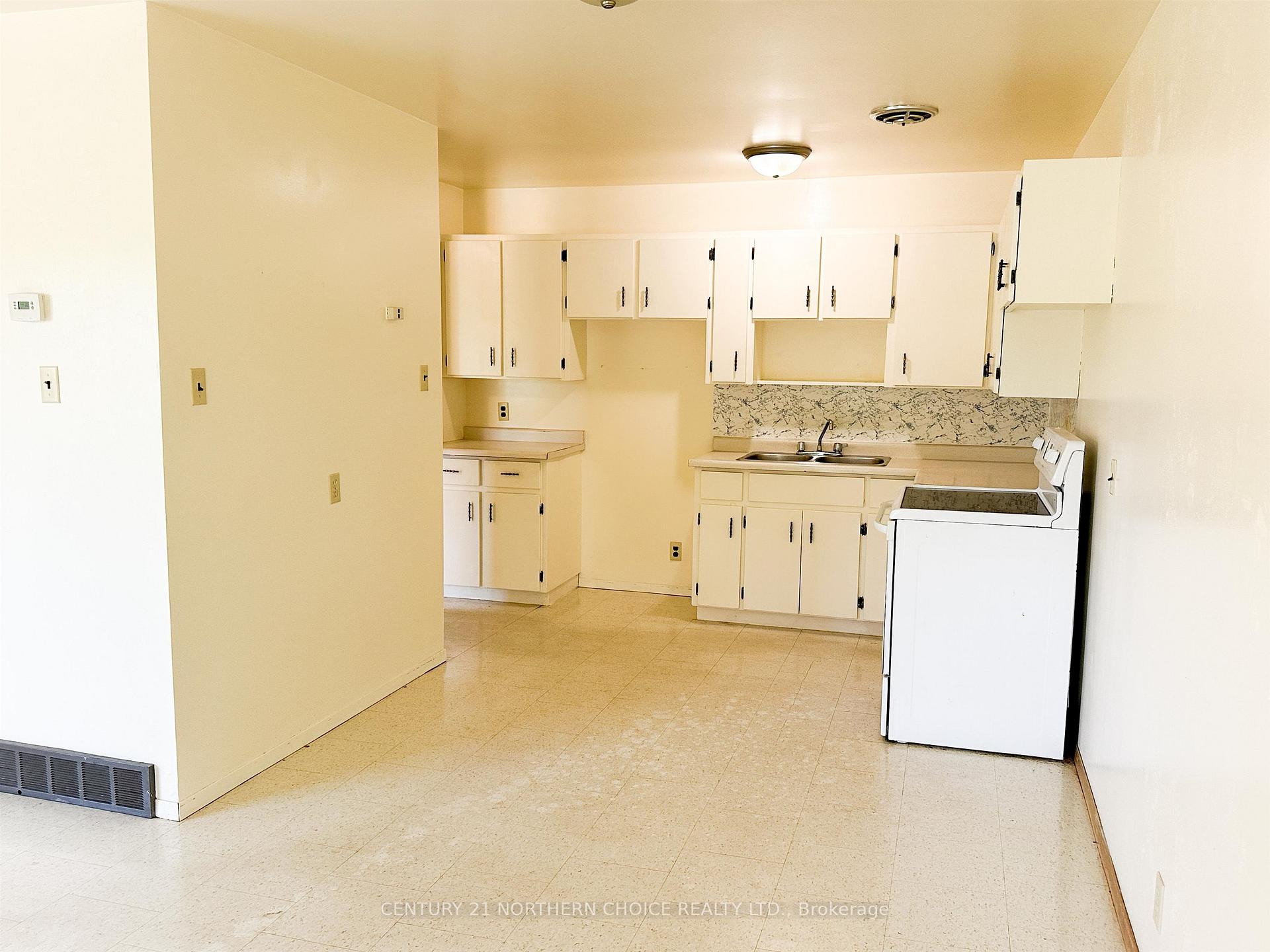Photo 16 of 78/80 Birch Drive, Ear Falls — HOMEH