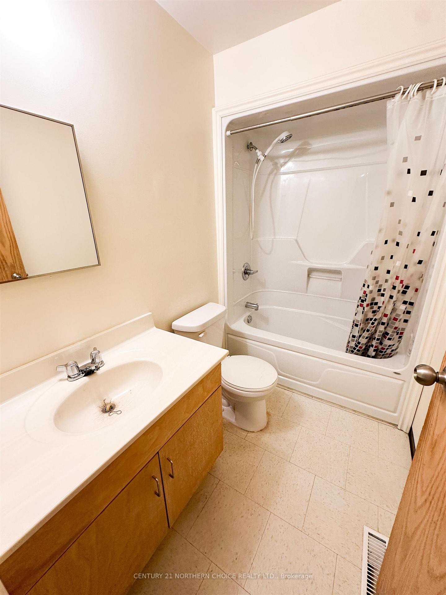 Photo 18 of 78/80 Birch Drive, Ear Falls — HOMEH