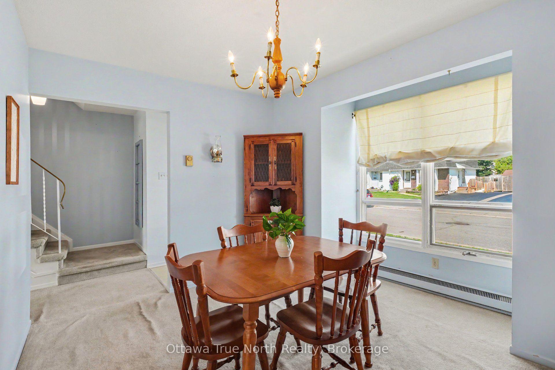 Photo 6 of 180 Edward Street S, Arnprior, Arnprior — HOMEH