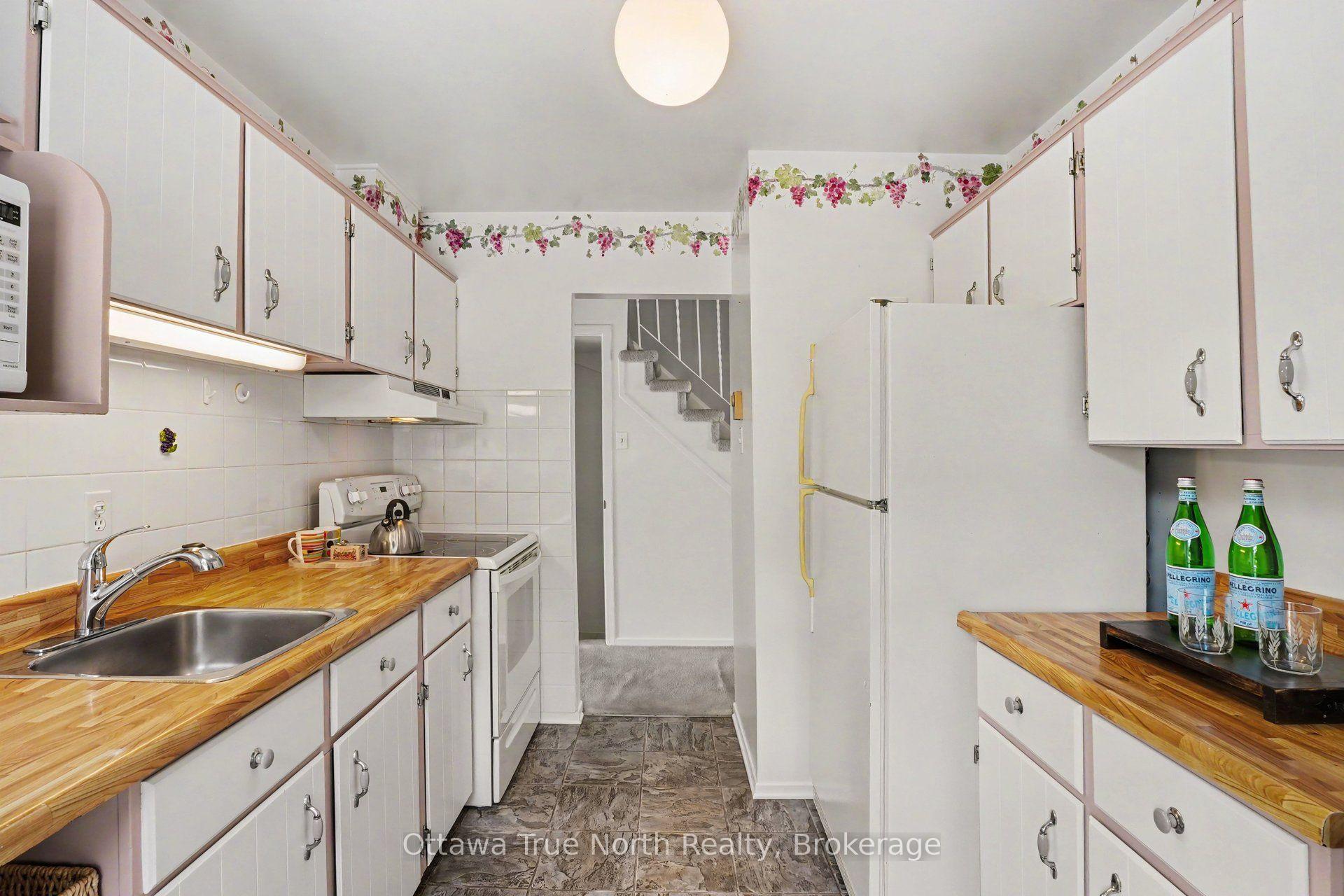Photo 9 of 180 Edward Street S, Arnprior, Arnprior — HOMEH