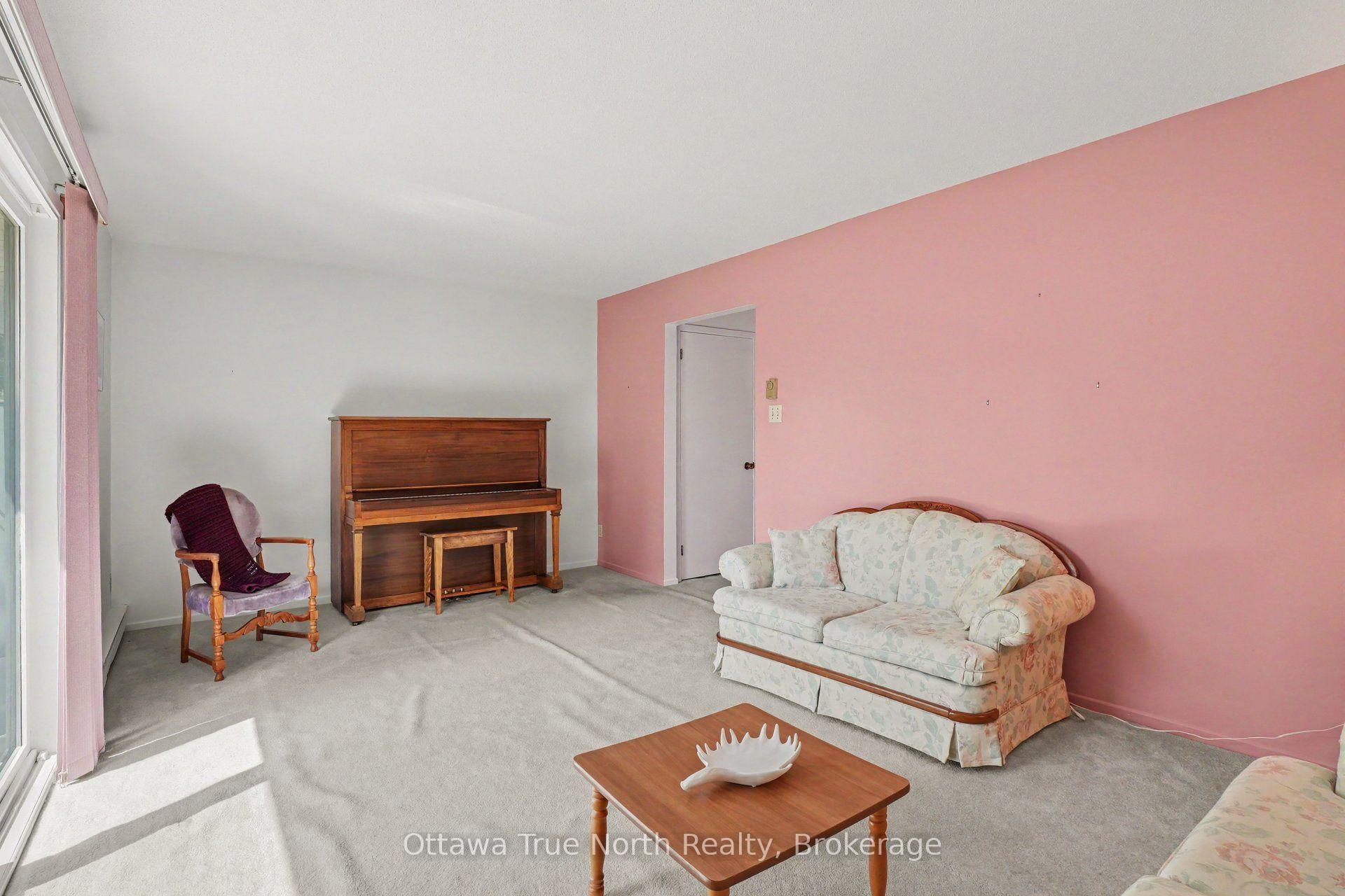Photo 12 of 180 Edward Street S, Arnprior, Arnprior — HOMEH