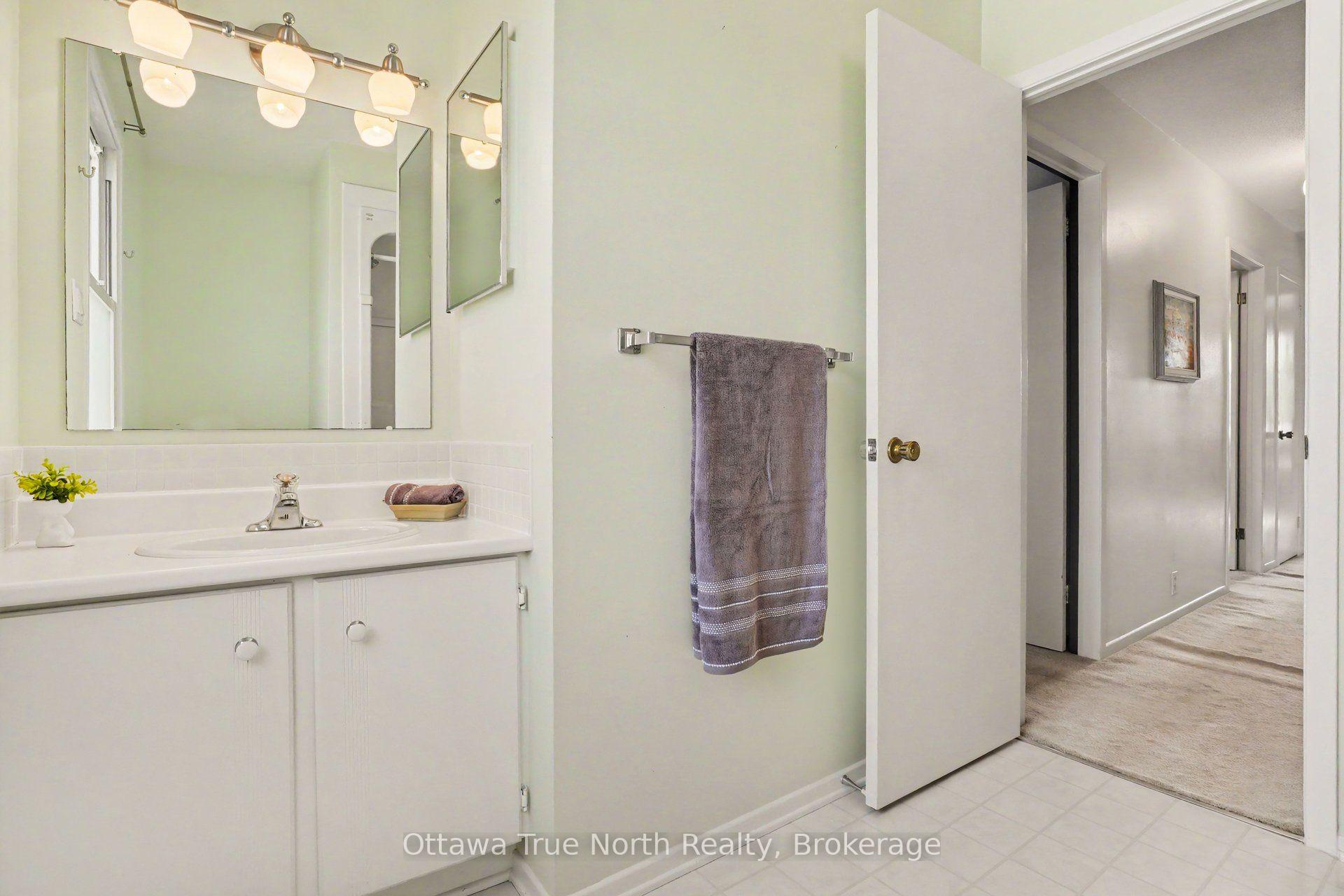 Photo 19 of 180 Edward Street S, Arnprior, Arnprior — HOMEH