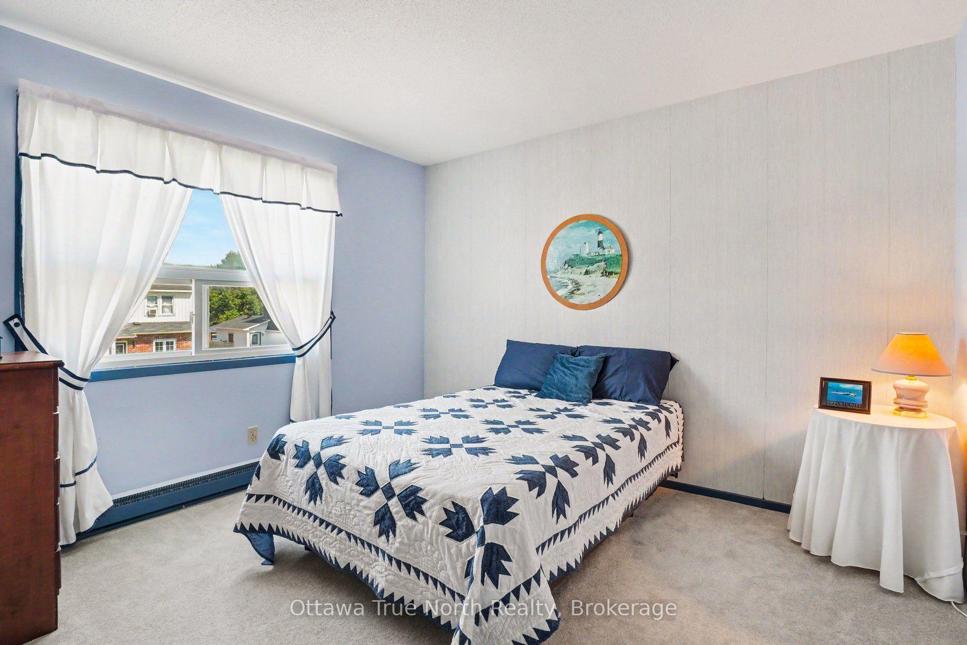 Photo 20 of 180 Edward Street S, Arnprior, Arnprior — HOMEH