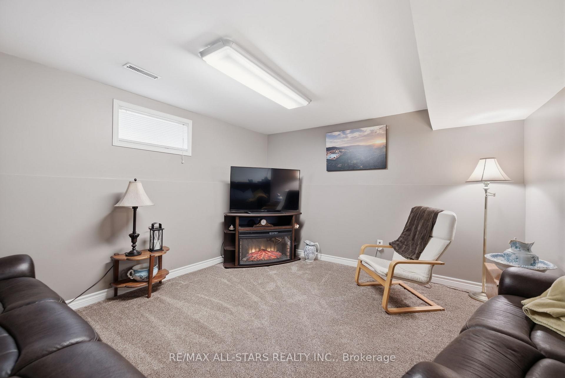 Photo 29 of 595 Walsh Drive, Scugog, Port Perry — HOMEH