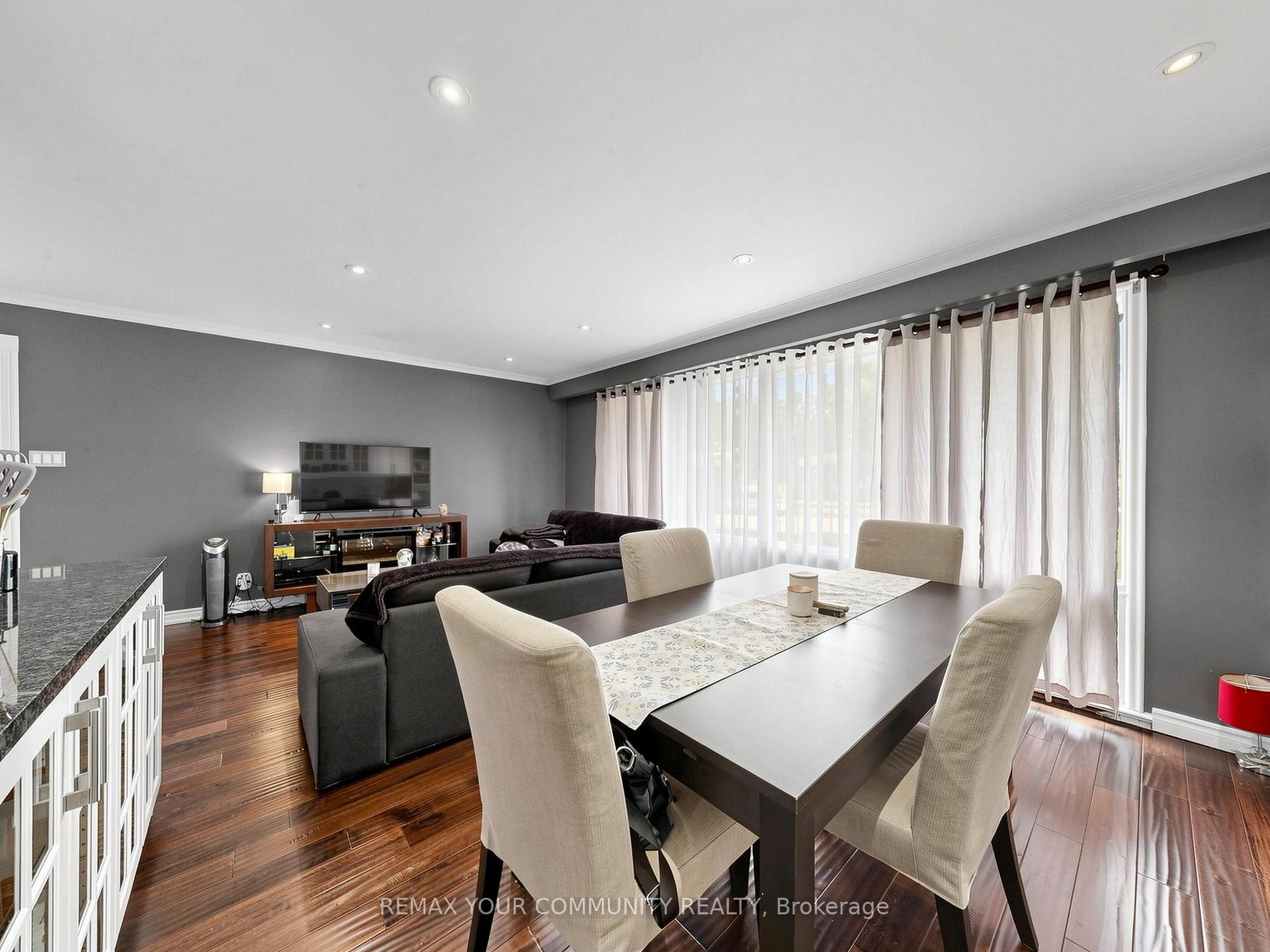 Photo 12 of 44 Lewiston Road, Scarborough, Dorset Park — HOMEH