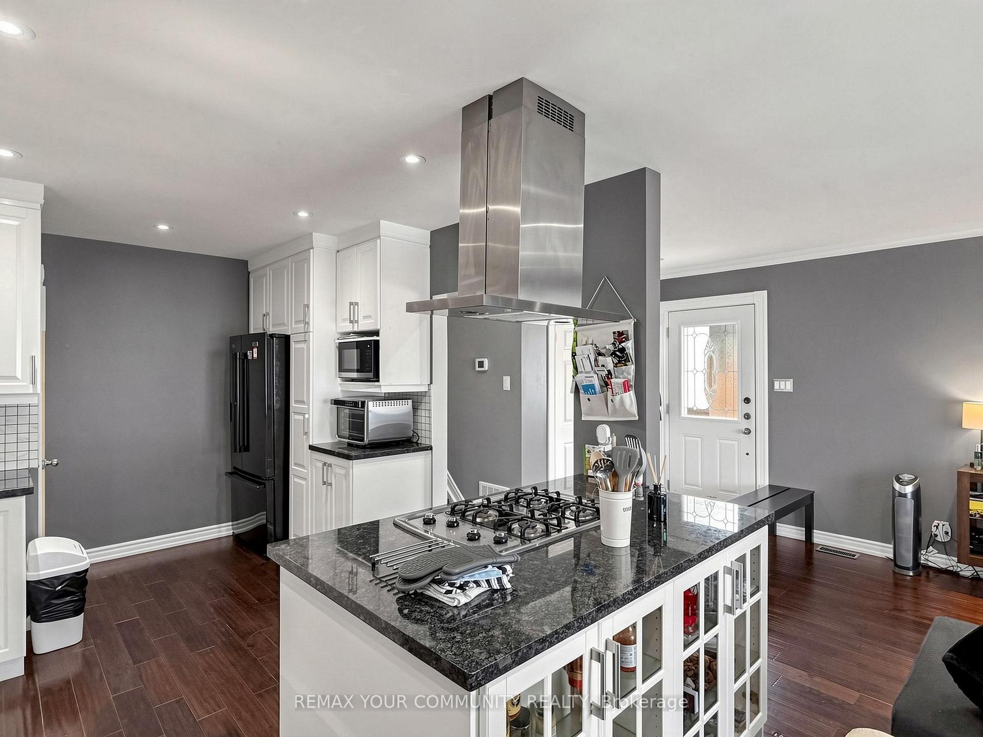 Photo 15 of 44 Lewiston Road, Scarborough, Dorset Park — HOMEH