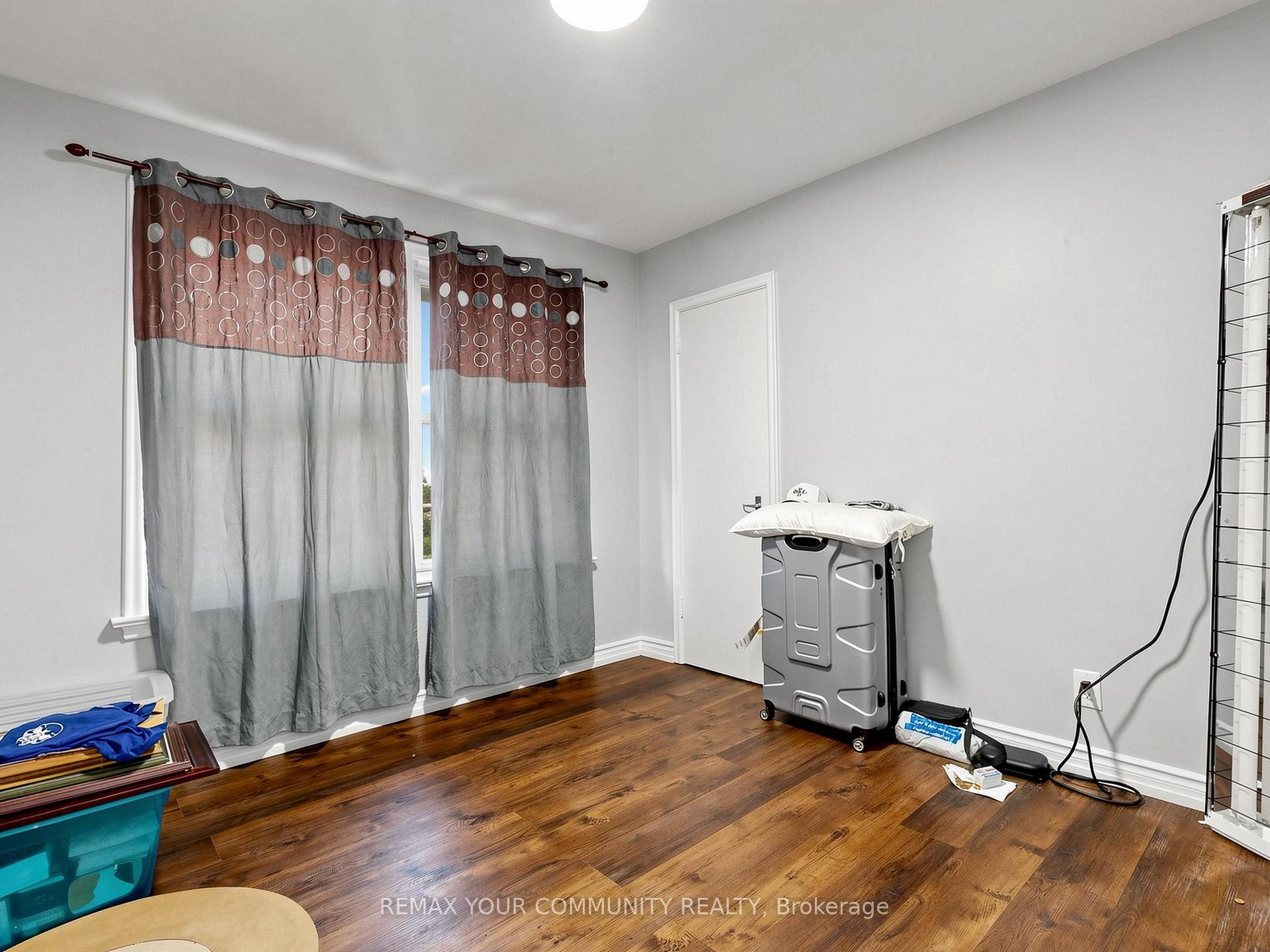 Photo 18 of 44 Lewiston Road, Scarborough, Dorset Park — HOMEH
