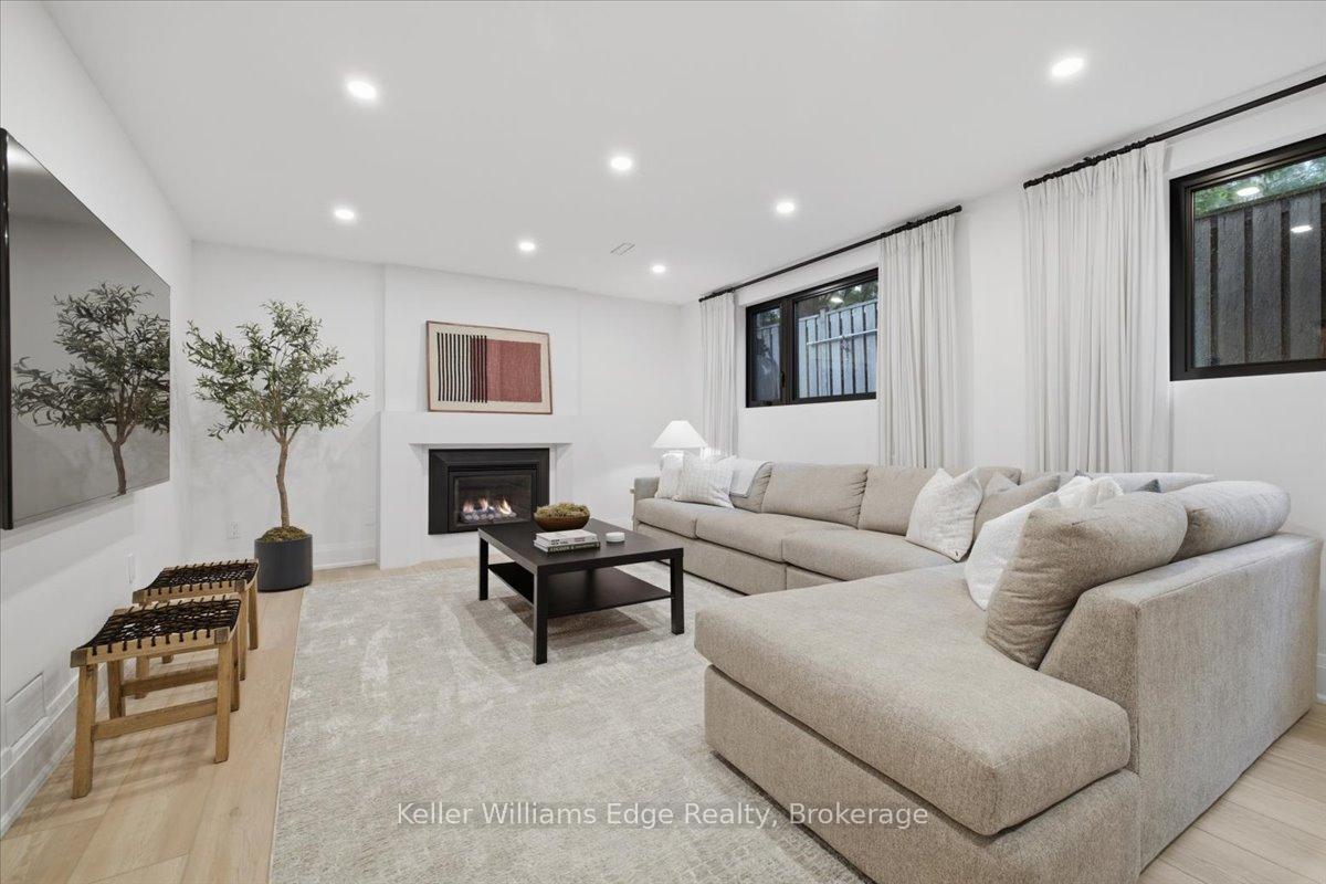 Photo 25 of 519 Wicklow Road, Burlington, Shoreacres — HOMEH