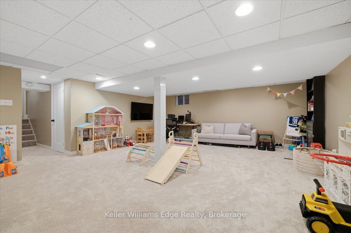 Photo 31 of 519 Wicklow Road, Burlington, Shoreacres — HOMEH