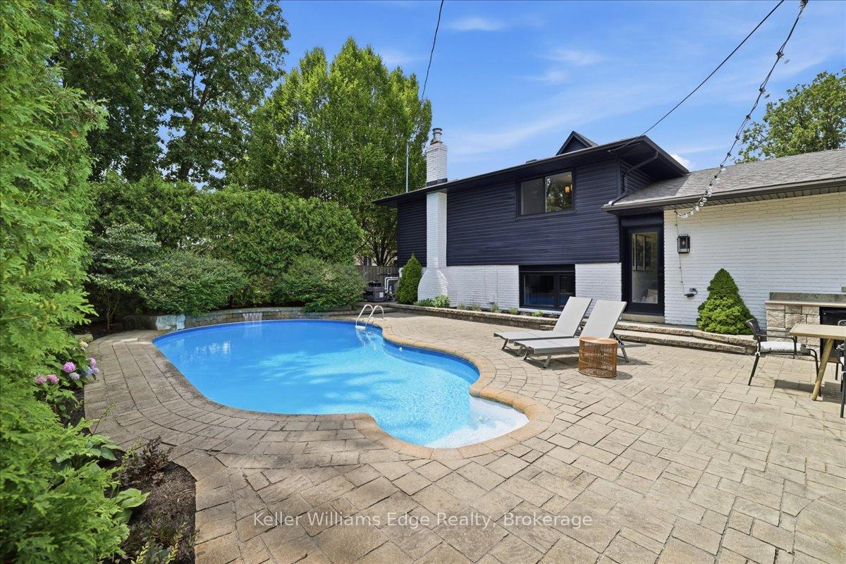 Photo 35 of 519 Wicklow Road, Burlington, Shoreacres — HOMEH
