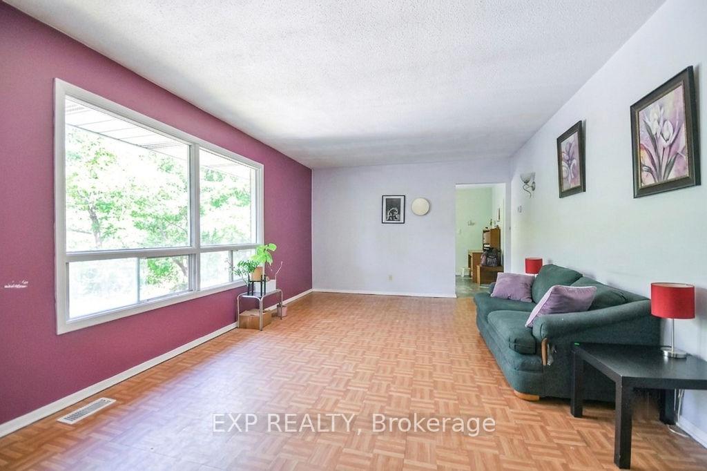 Photo 6 of 915 Vindin Street, Midland — HOMEH
