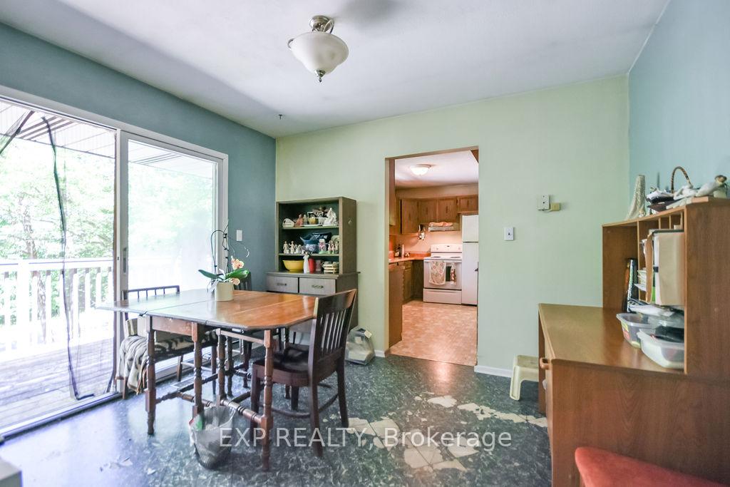 Photo 8 of 915 Vindin Street, Midland — HOMEH