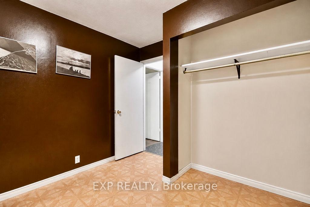 Photo 18 of 915 Vindin Street, Midland — HOMEH