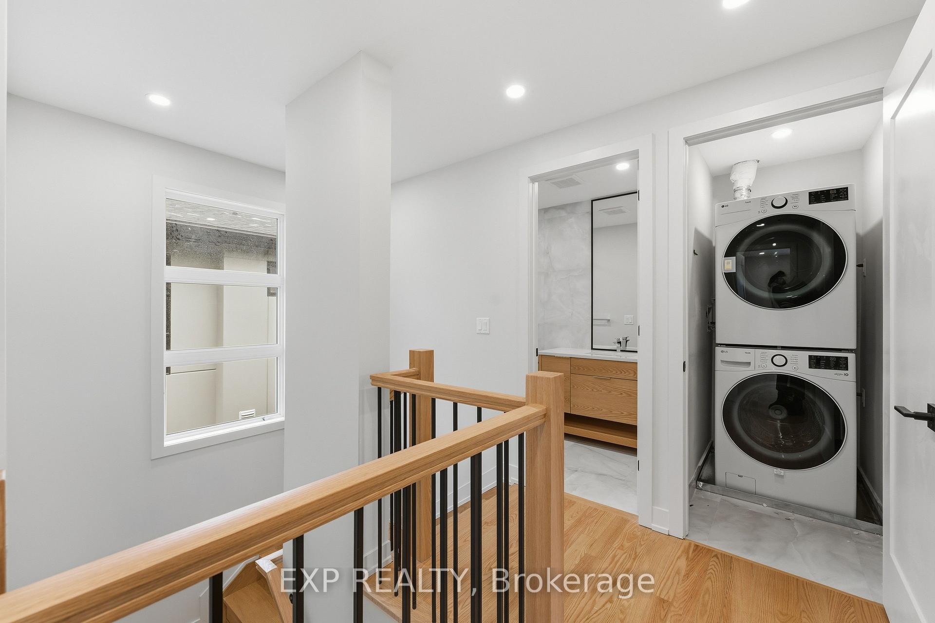 Photo 15 of Unit B, 512 Roosevelt Avenue, Ottawa, McKellar/Highland — HOMEH