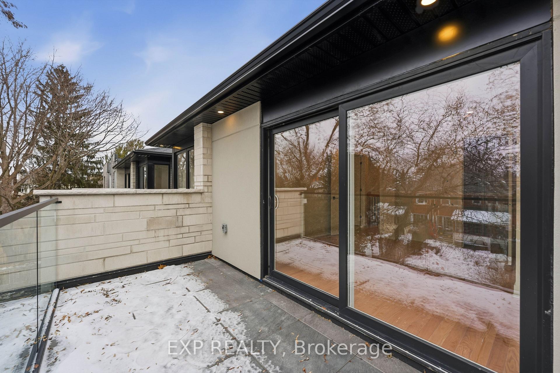 Photo 20 of Unit B, 512 Roosevelt Avenue, Ottawa, McKellar/Highland — HOMEH