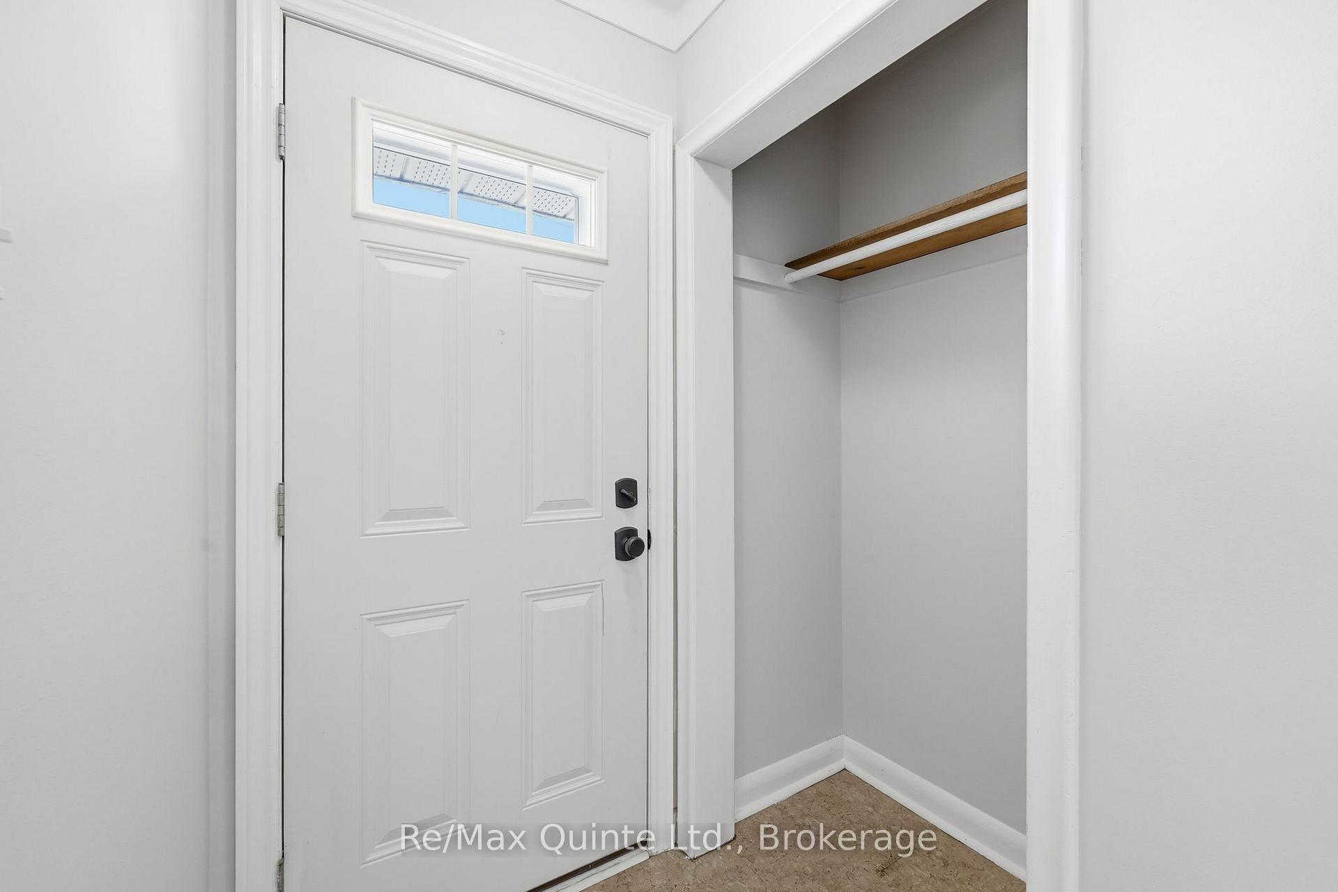 Photo 5 of 37 Northwood Crescent, Belleville, Belleville Ward — HOMEH