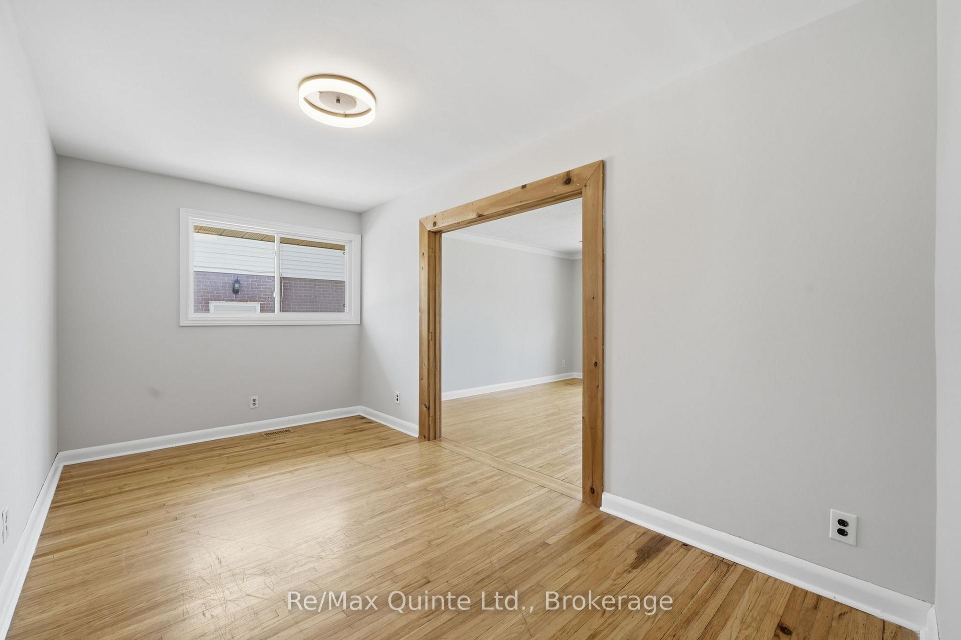 Photo 15 of 37 Northwood Crescent, Belleville, Belleville Ward — HOMEH