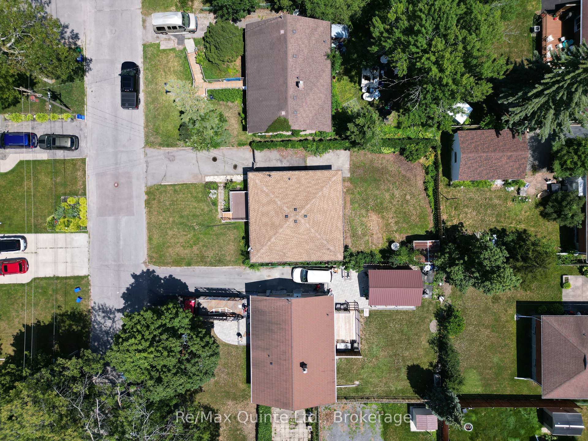 Photo 42 of 37 Northwood Crescent, Belleville, Belleville Ward — HOMEH