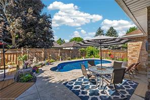 Photo 13 of 62 Varley Crescent, Brantford, Mayfair — HOMEH