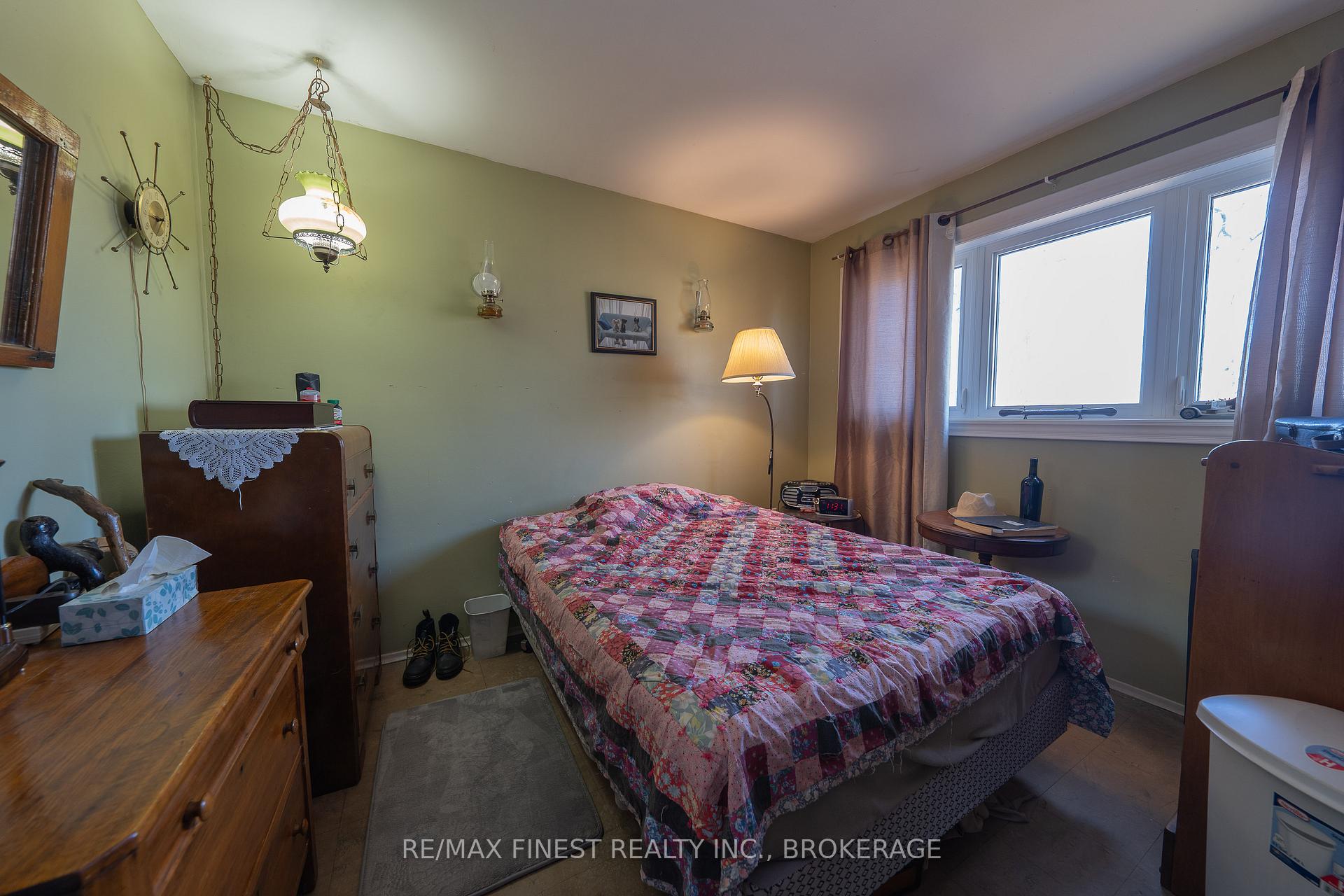 Photo 20 of 2221 Burbrook Road, Kingston, City North of 401 — HOMEH