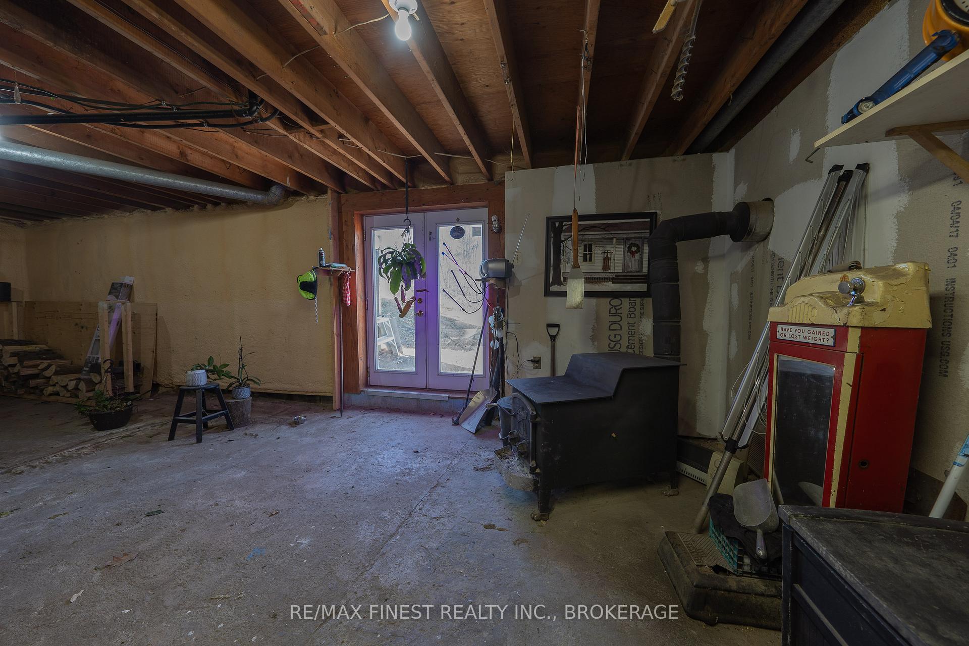Photo 23 of 2221 Burbrook Road, Kingston, City North of 401 — HOMEH