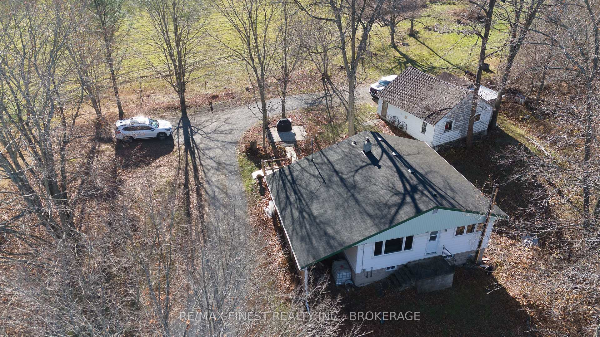 Photo 26 of 2221 Burbrook Road, Kingston, City North of 401 — HOMEH