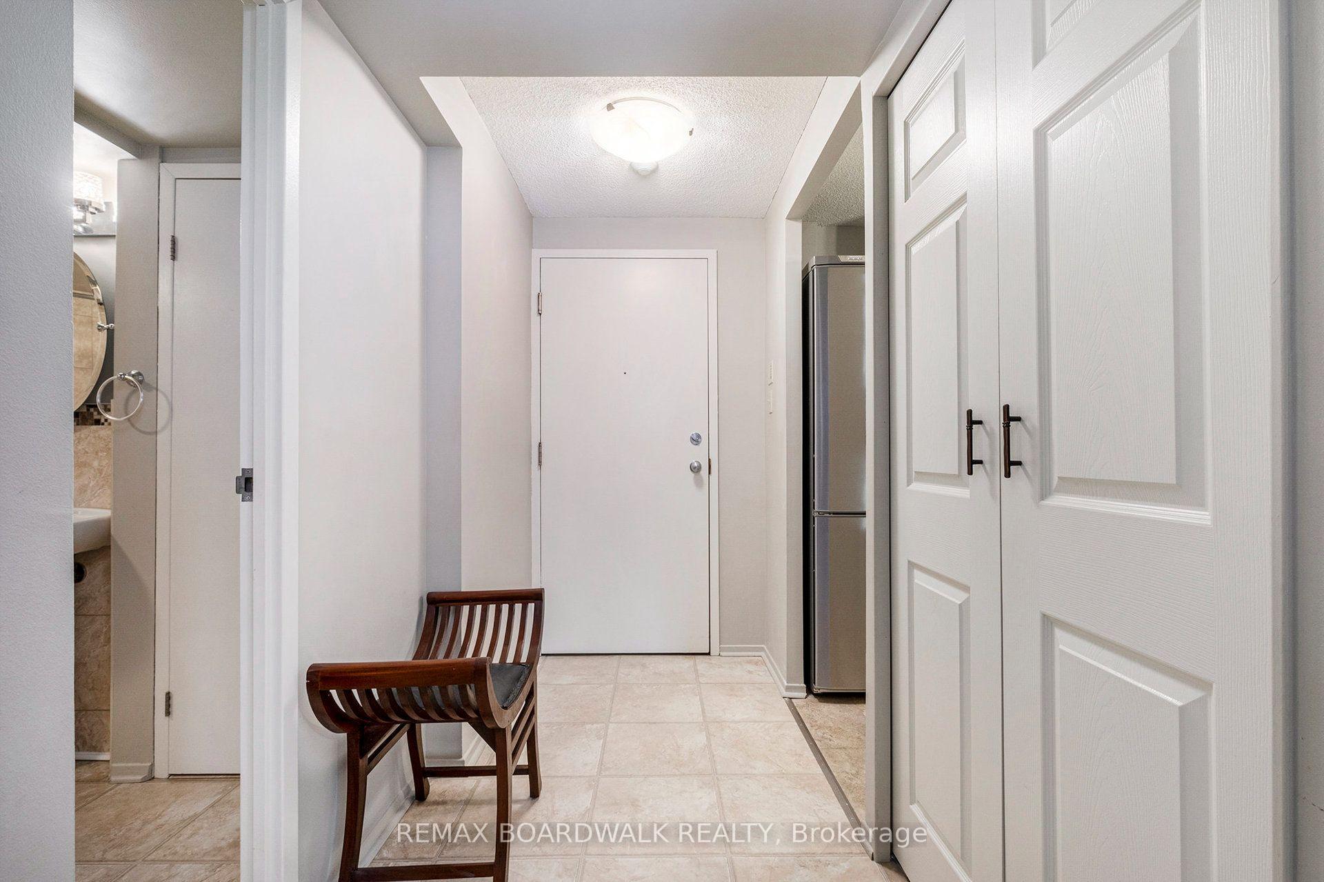 Photo 3 of Unit 210, 1025 Grenon Avenue, Ottawa, Fairfield Heights — HOMEH