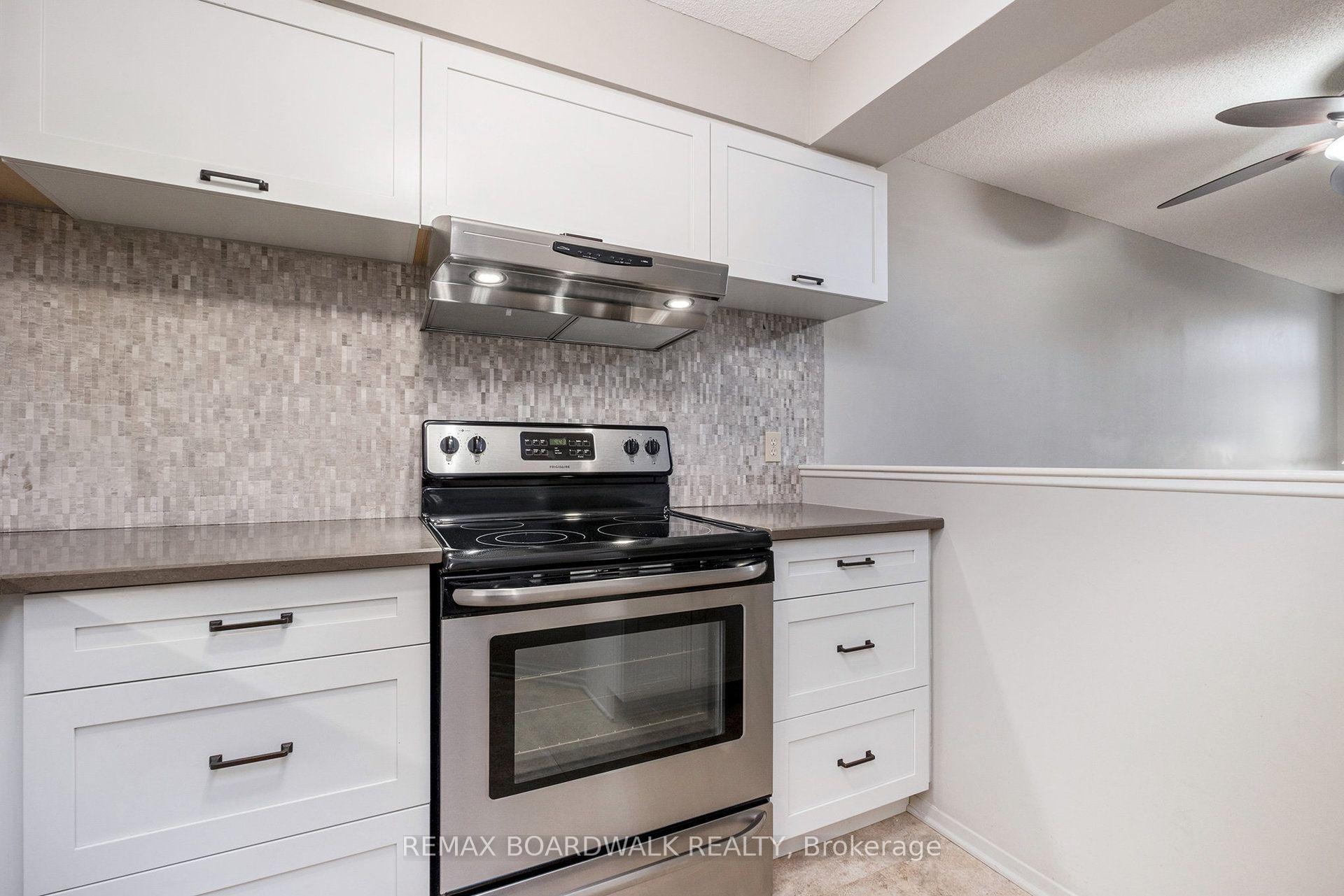 Photo 13 of Unit 210, 1025 Grenon Avenue, Ottawa, Fairfield Heights — HOMEH