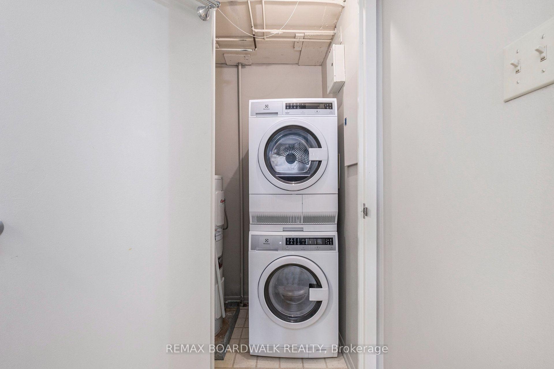 Photo 18 of Unit 210, 1025 Grenon Avenue, Ottawa, Fairfield Heights — HOMEH