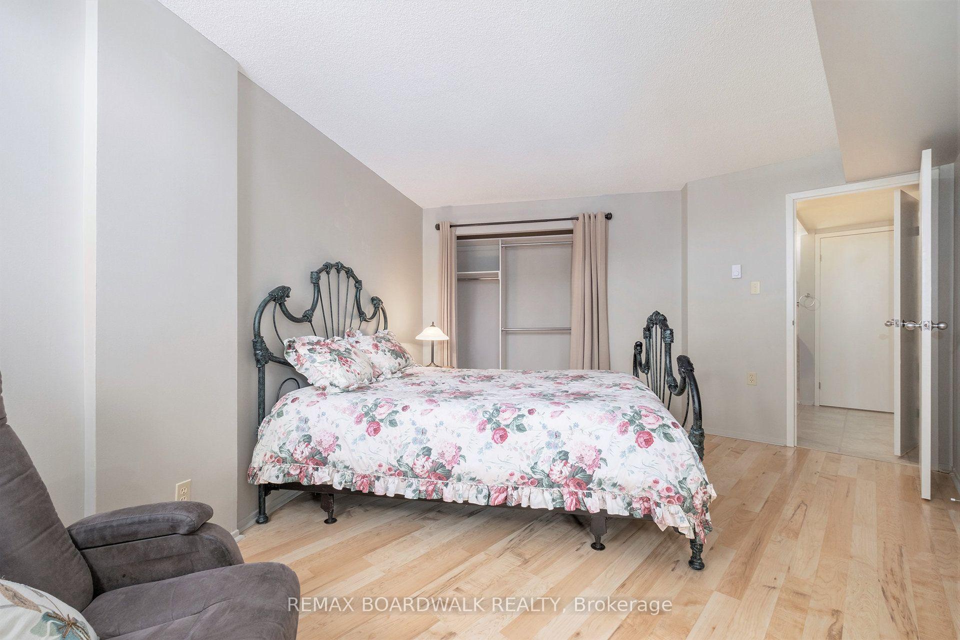 Photo 19 of Unit 210, 1025 Grenon Avenue, Ottawa, Fairfield Heights — HOMEH