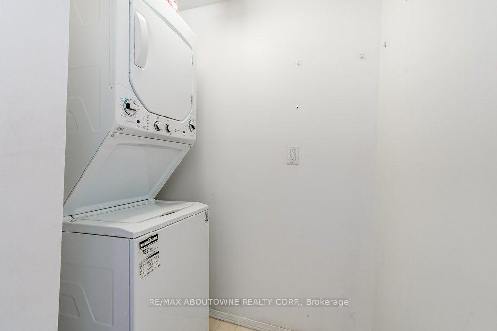 Photo 24 of Unit 1007, 55 Elm Drive W, Mississauga, City Centre — HOMEH