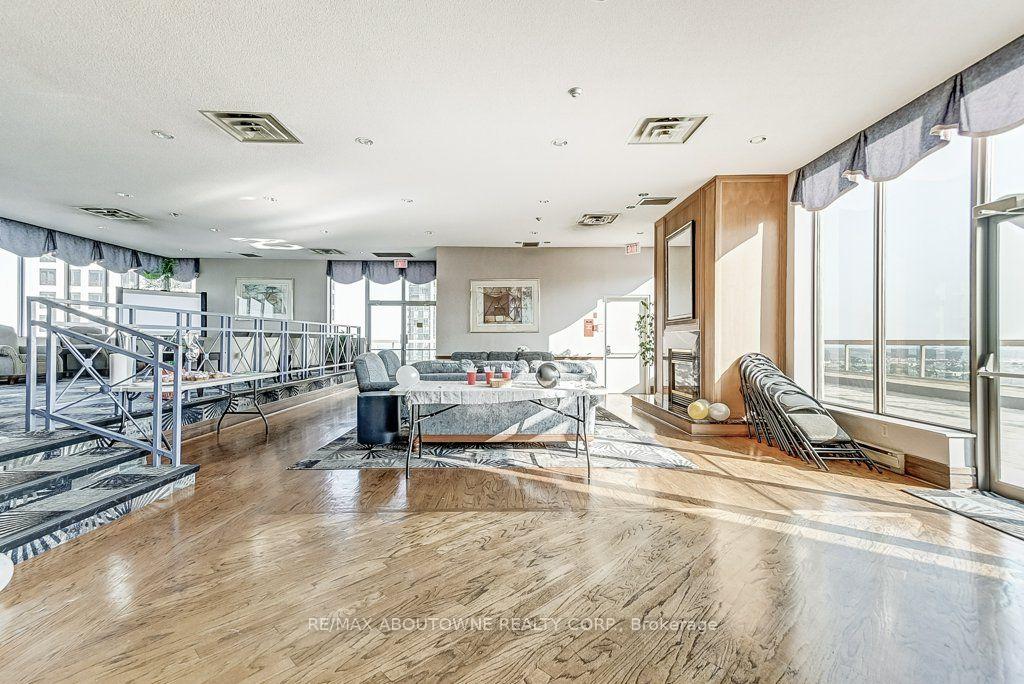 Photo 28 of Unit 1007, 55 Elm Drive W, Mississauga, City Centre — HOMEH