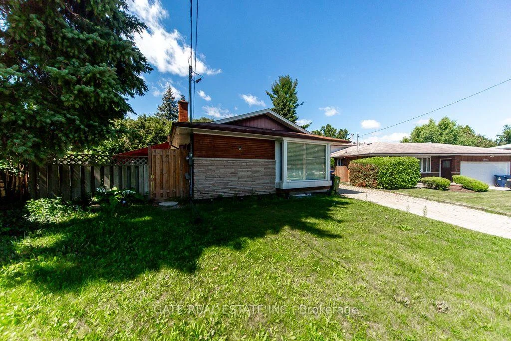 Photo 5 of Unit Lower Level, 14 Amarillo Drive, Scarborough, Eglinton East — HOMEH